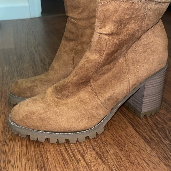 American Eagle Outfitters Boots - Picture 2 of 6